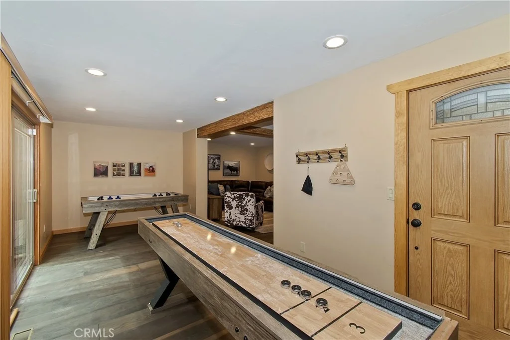 Photo of 41471 Comstock