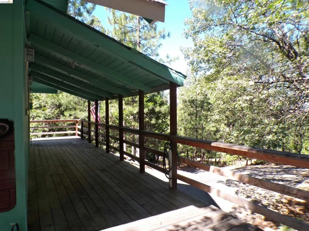 Photo of 16935 Broken Pine Rd