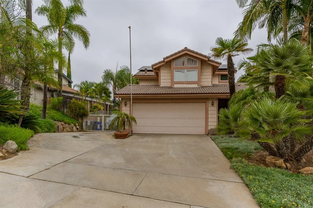 Photo of 8835 Ridgeton Ct
