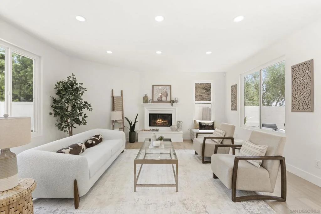 Photo of 1557 Regatta Road
