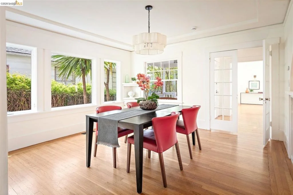 Photo of 355 Arlington Ave