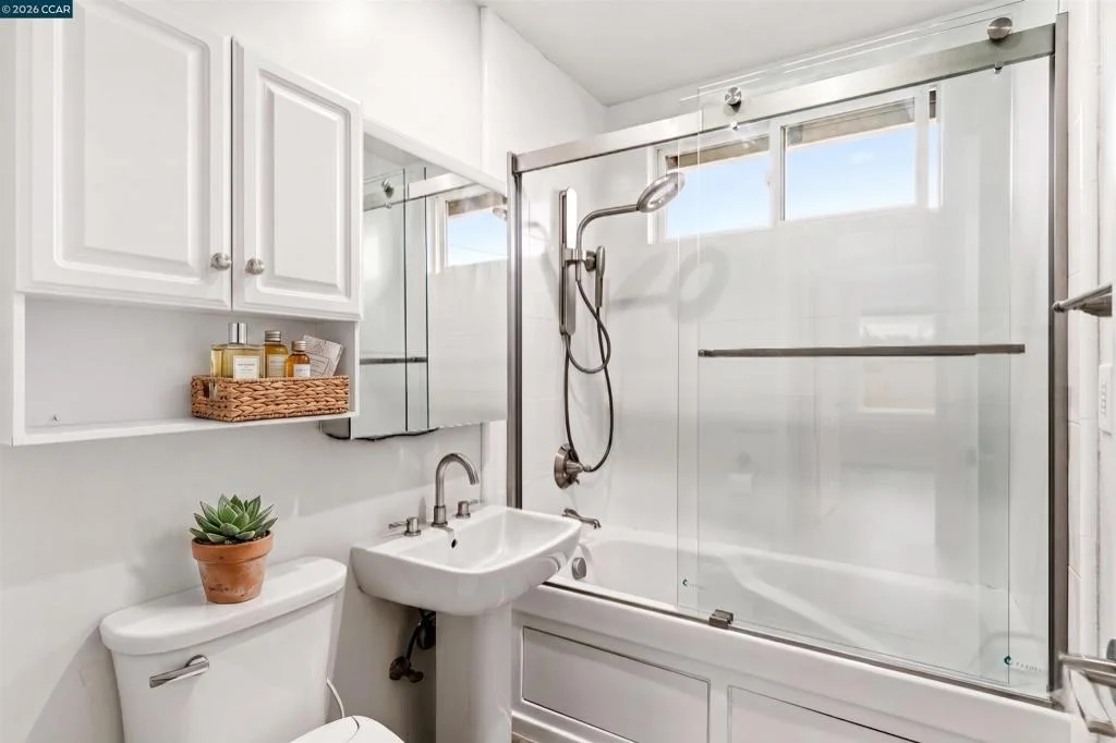 Photo of 1172 Peralta Rd