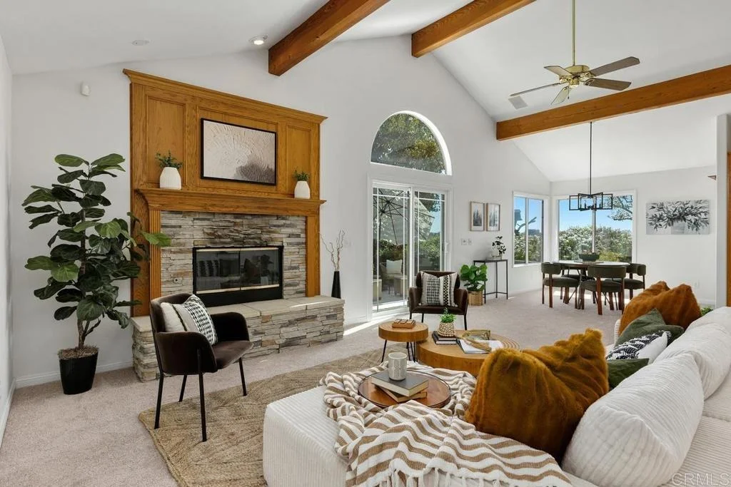 Photo of 2286 Crest Hill Lane