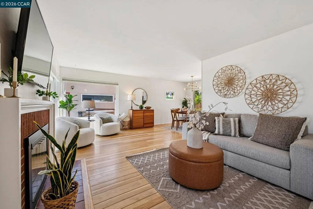 Photo of 1243 Davis Ave.