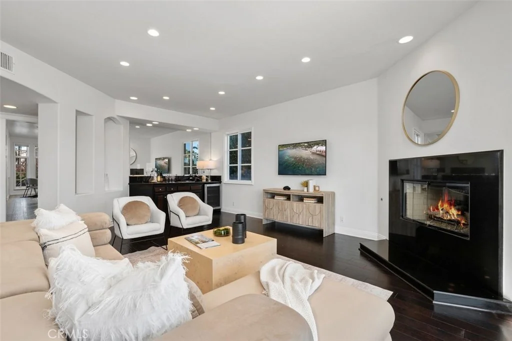 Photo of 24658 Cordillera Drive