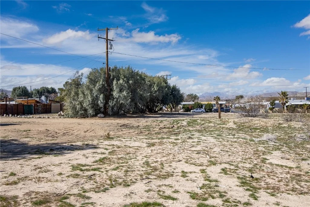 Photo of 6394 Mountain View Street