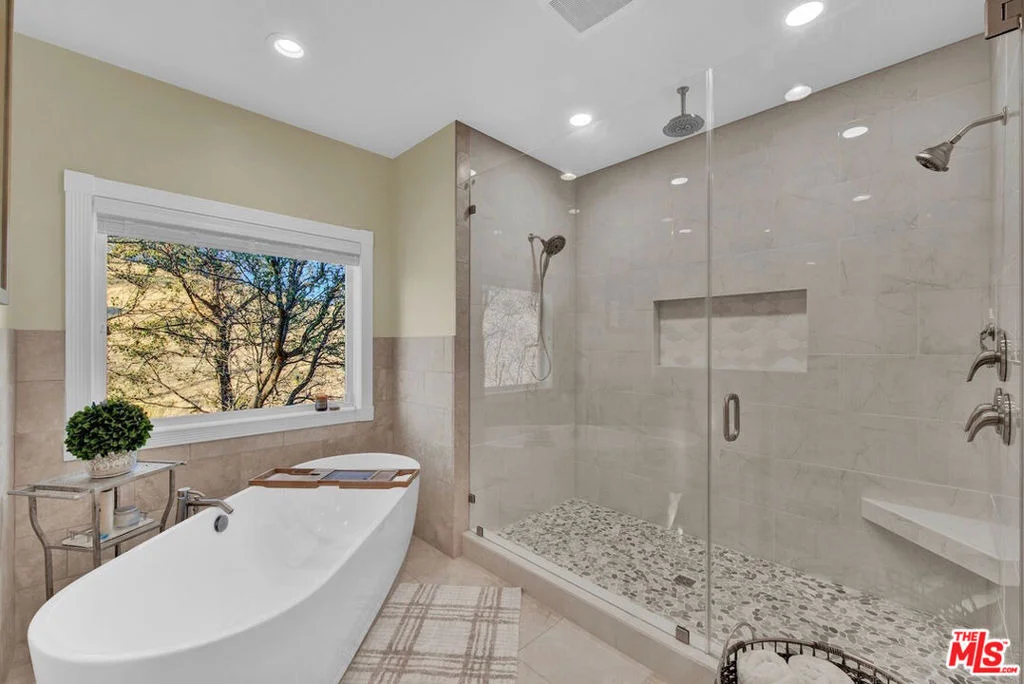 Photo of 5066 Clayton Road