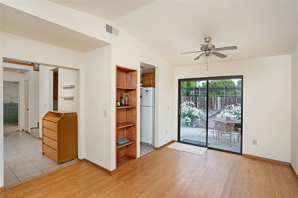 Photo of 43280 Peartree Lane