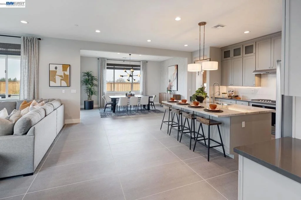 Photo of 1288 Parkcrest Circle