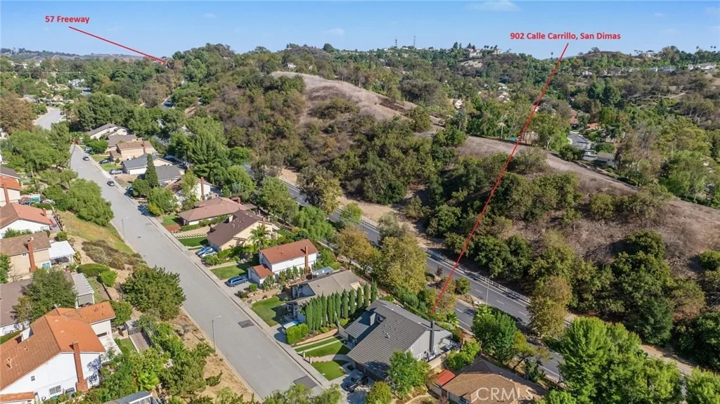 Photo of 902 Calle Carrillo