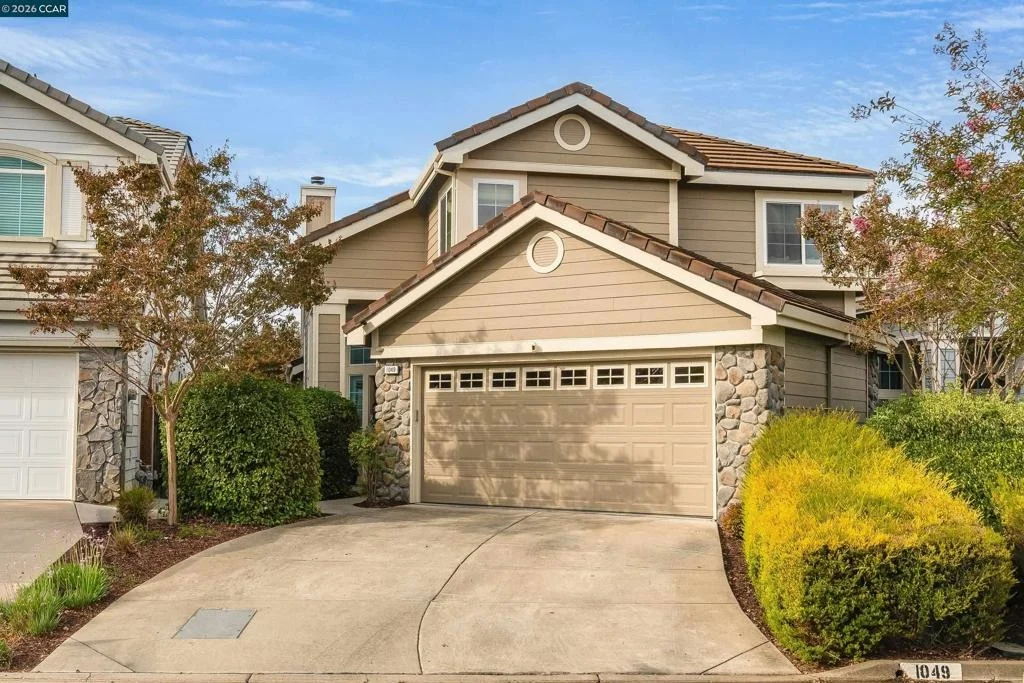 Photo of 1049 Feather Cir