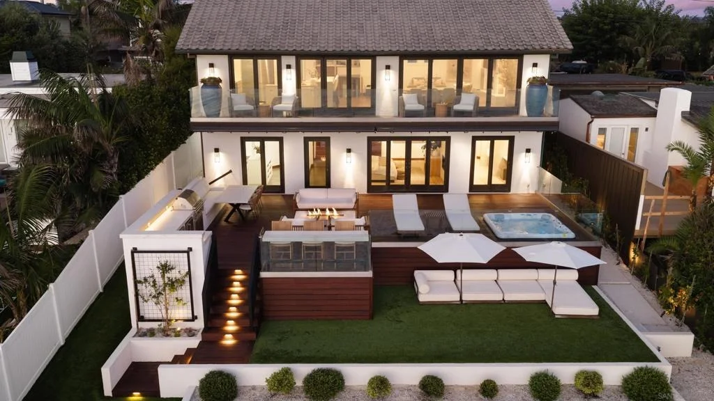 Photo of 1112 Neptune Ave