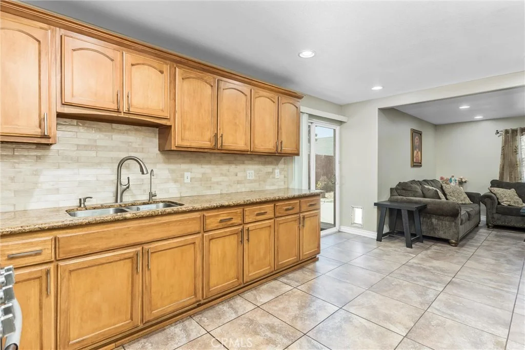 Photo of 1001 Oak Glen