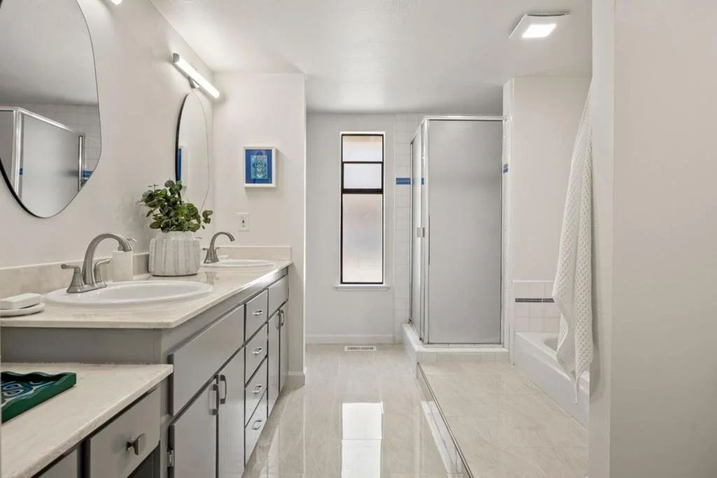 Photo of 10093 Senate Way