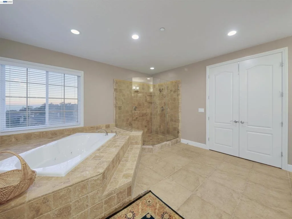 Photo of 131 Arundel Dr