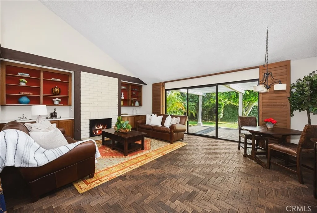Photo of 1156 Altura Terrace