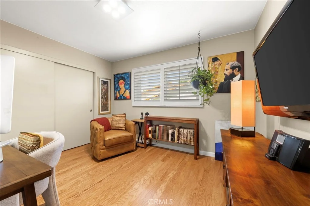 Photo of 7992 Sun Valley Way
