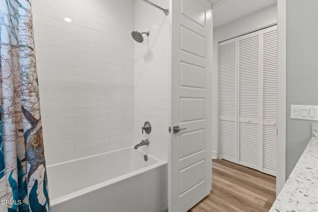 Photo of 1068 Canal Street