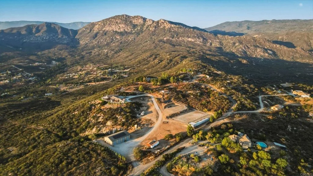 Photo of 19576 Paradise Mountain Road