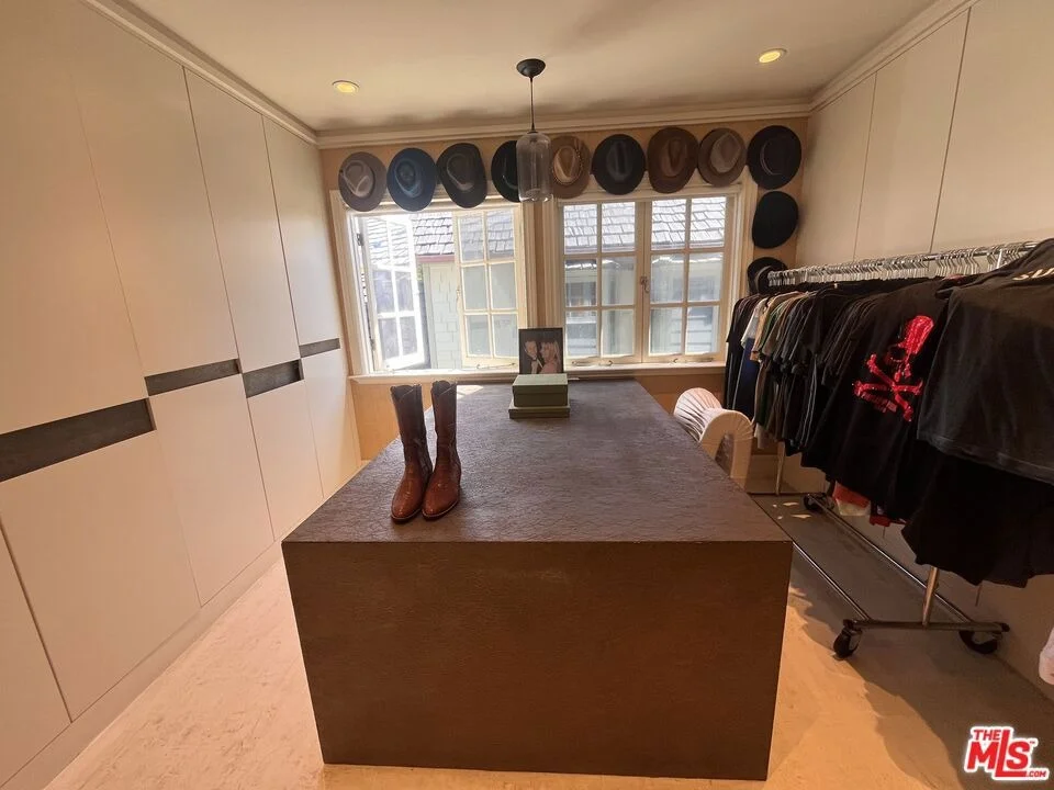 Photo of 31740 Broad Beach Road