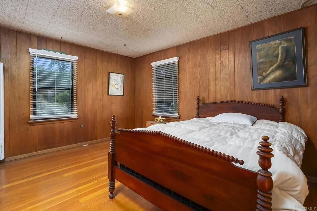 Photo of 450 SUMMERHILL CT