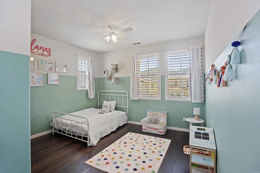Photo of 250 Treasure Drive