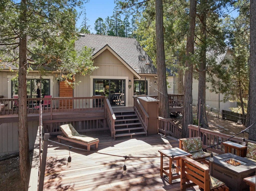 Photo of 414 Pioneer Road