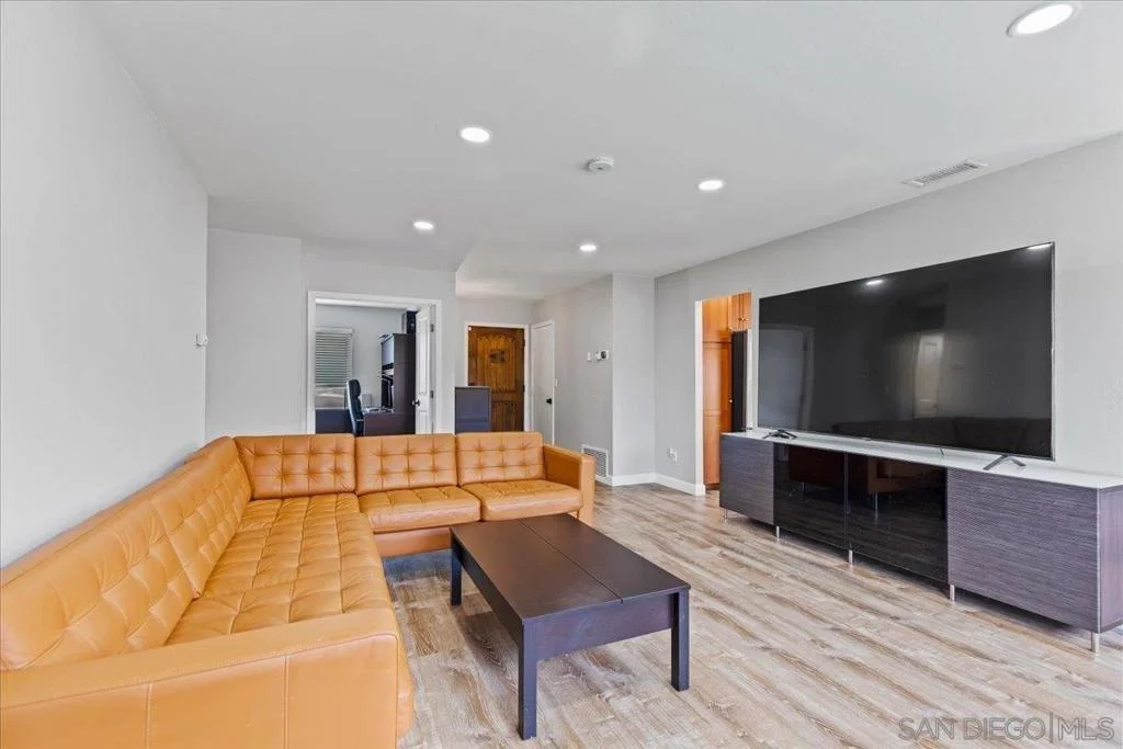 Photo of 13423 Floral Ave