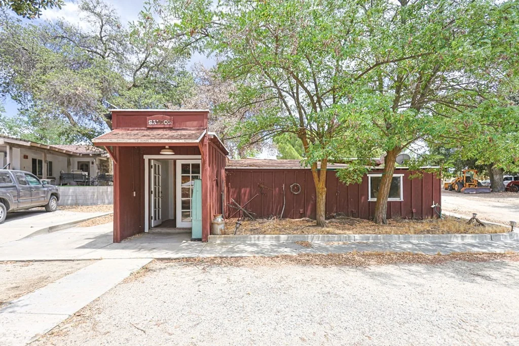 Photo of 38181 Valley Oak