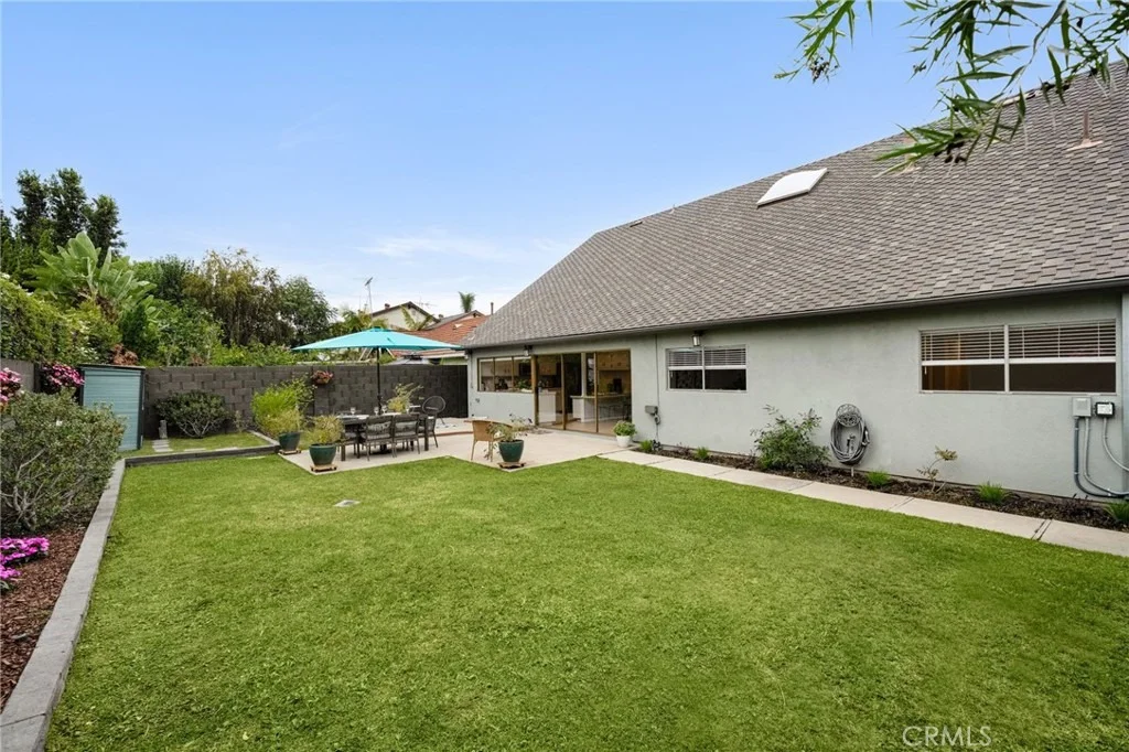 Photo of 9327 Lexington Street