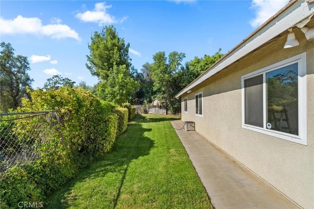 Photo of 11810 Avalon