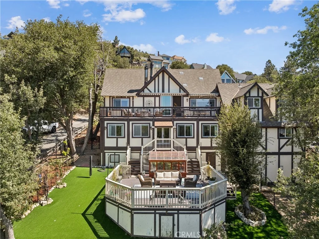 Photo of 1298 Yellowstone Drive