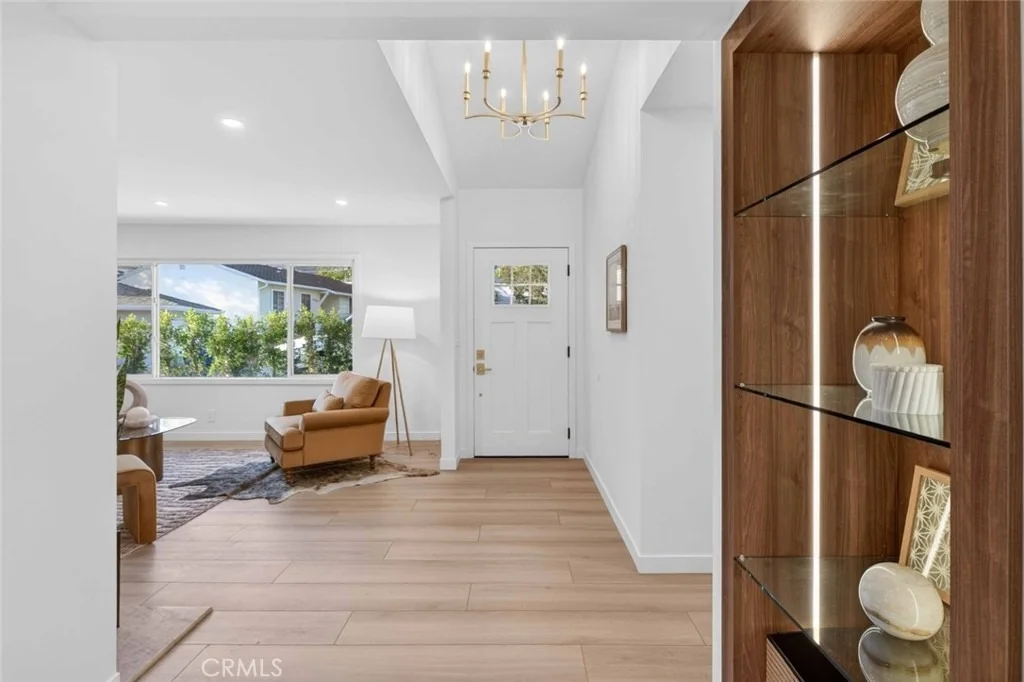 Photo of 6433 Creemore Lane