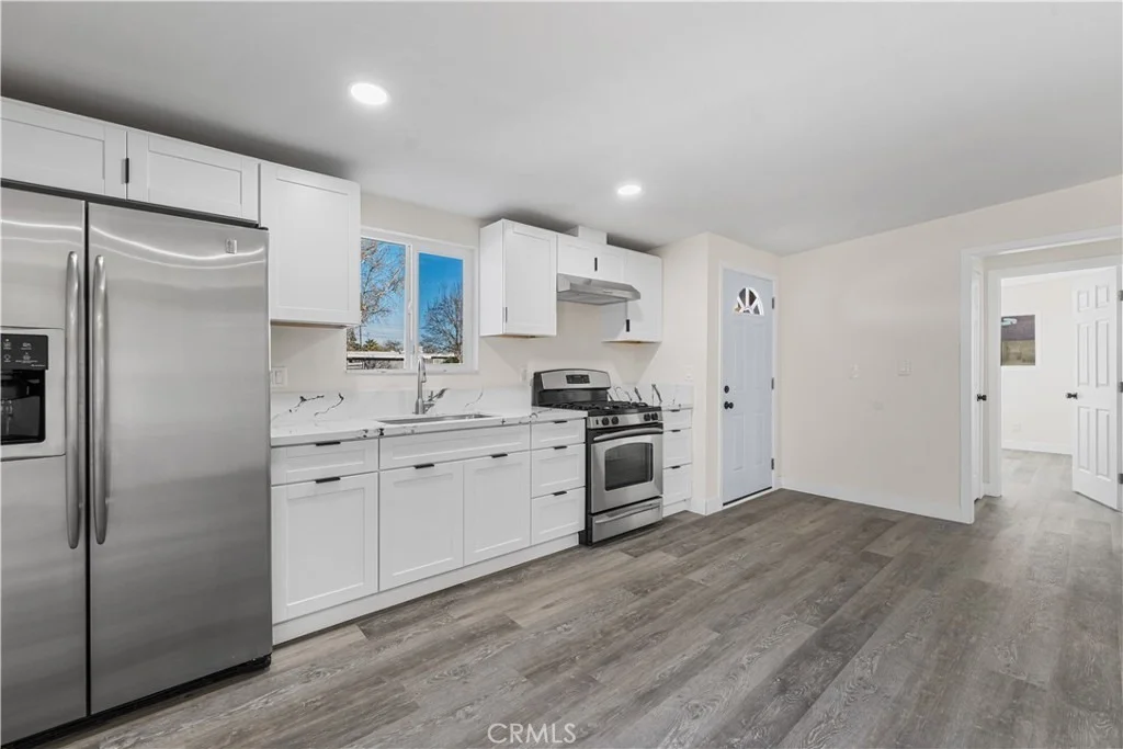 Photo of 44745 3rd E