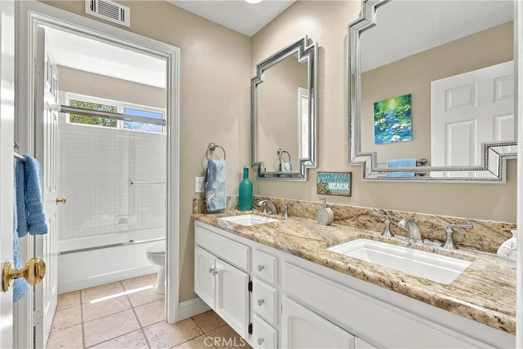Photo of 22172 Wayside