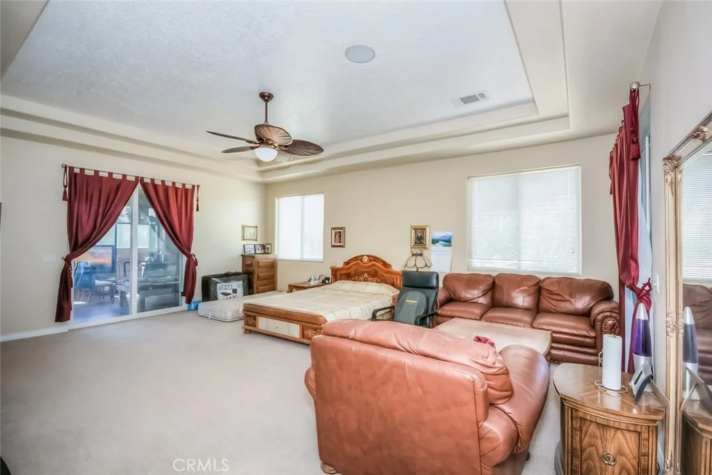Photo of 13830 Paramount