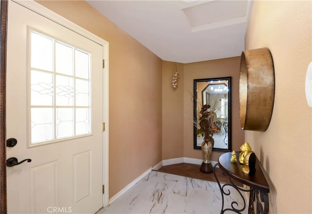 Photo of 2591 Peach Tree