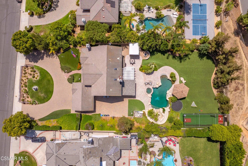 Photo of 453 Highland Road