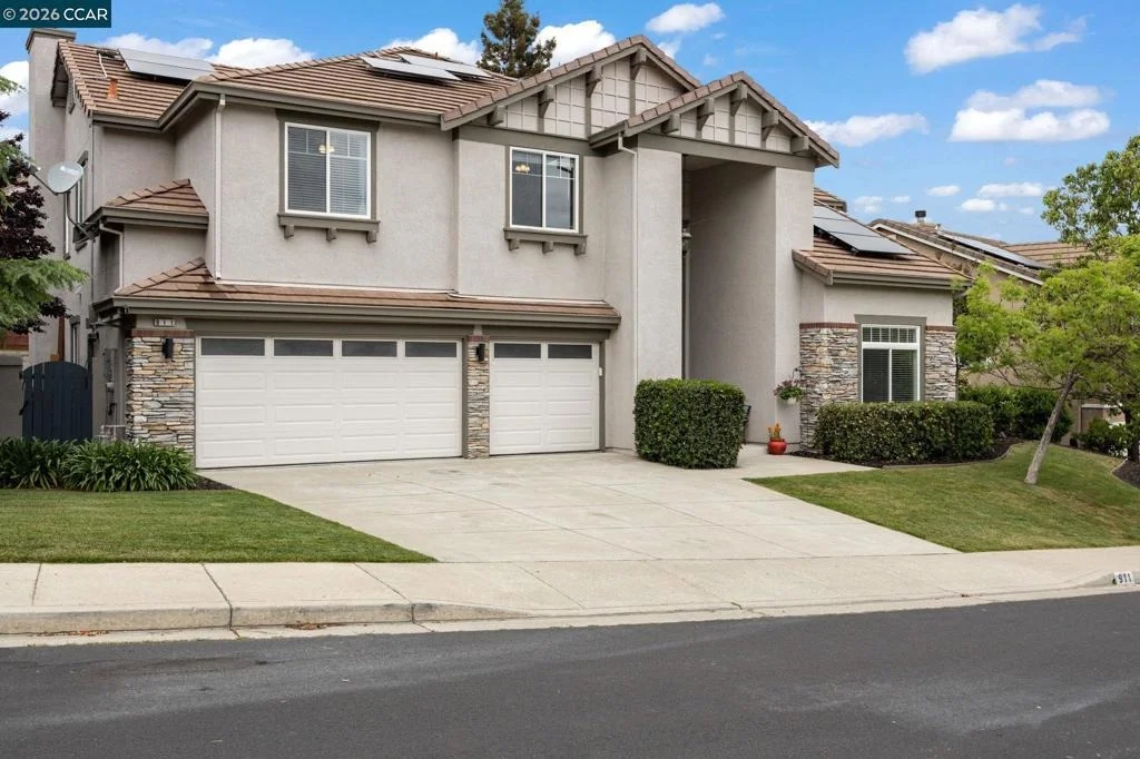 Photo of 911 Autumn Oak Cir