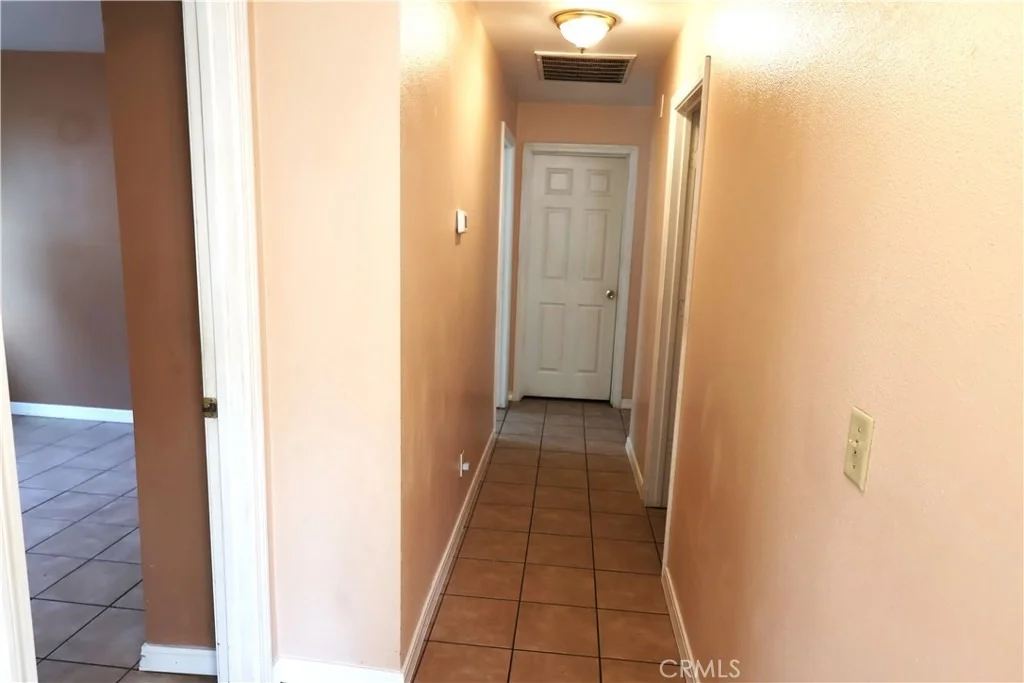 Photo of 693 Fripp