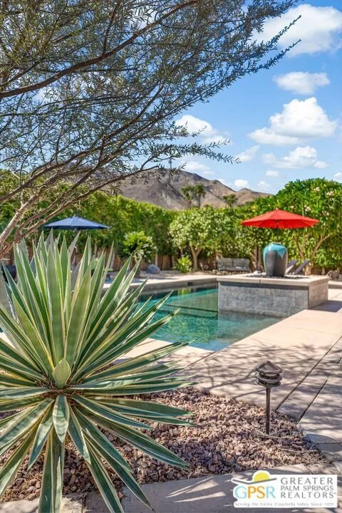 Photo of 7 Ridgeline Way