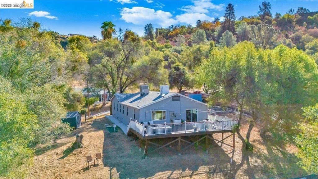 Photo of 19533 Rawhide Rd