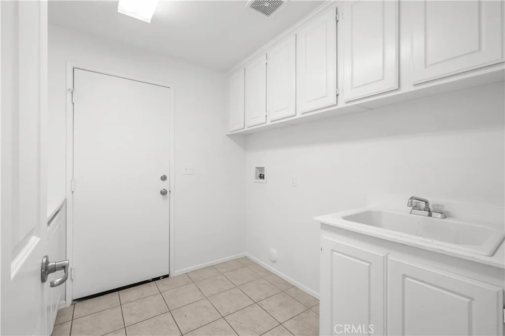 Photo of 19459 Hebron Court