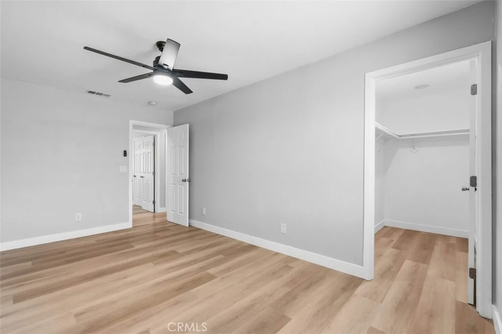 Photo of 2864 Colima