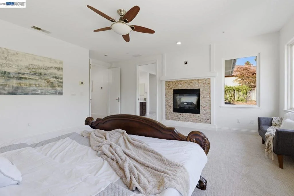 Photo of 48564 Avalon Heights Ter