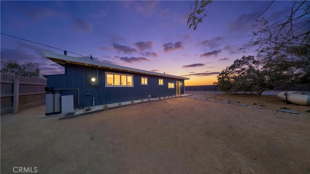 Photo of 829 Cambria