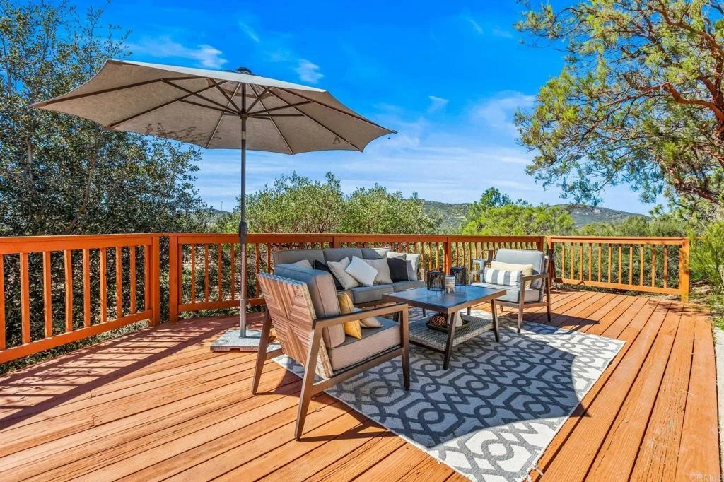 Photo of 8034 Foothill