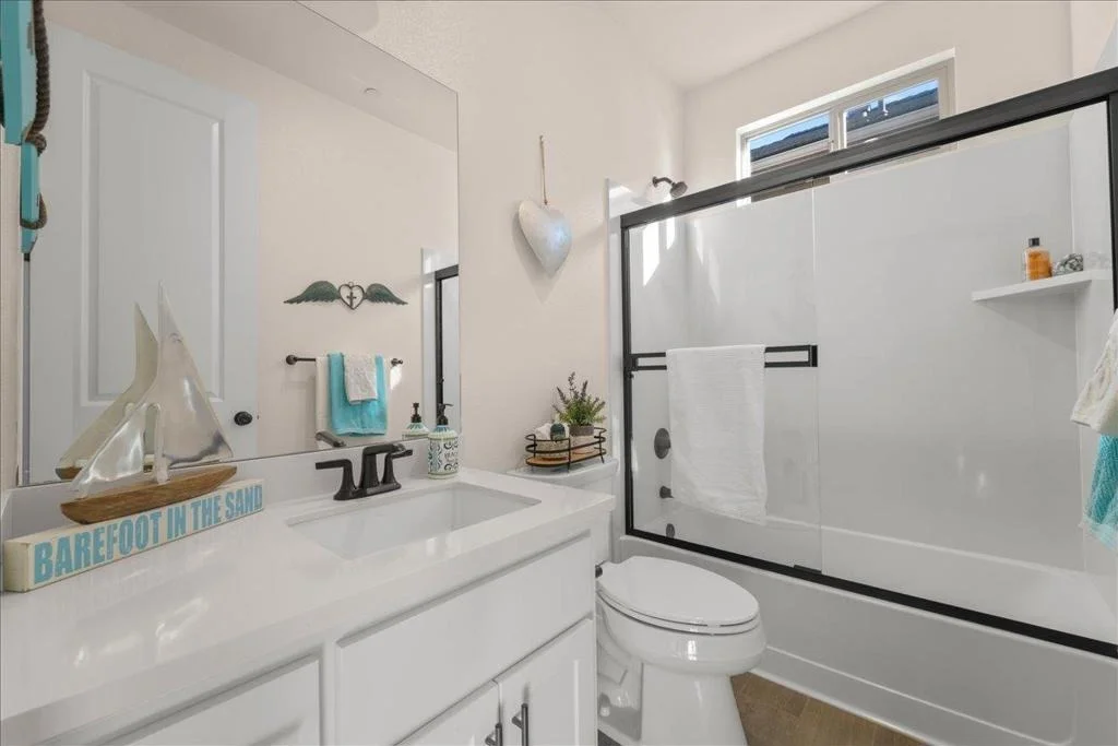 Photo of 1361 Azalea Drive