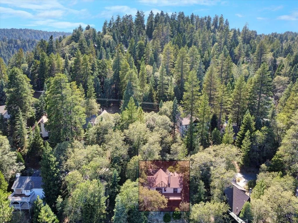 Photo of 214 S Fairway Drive