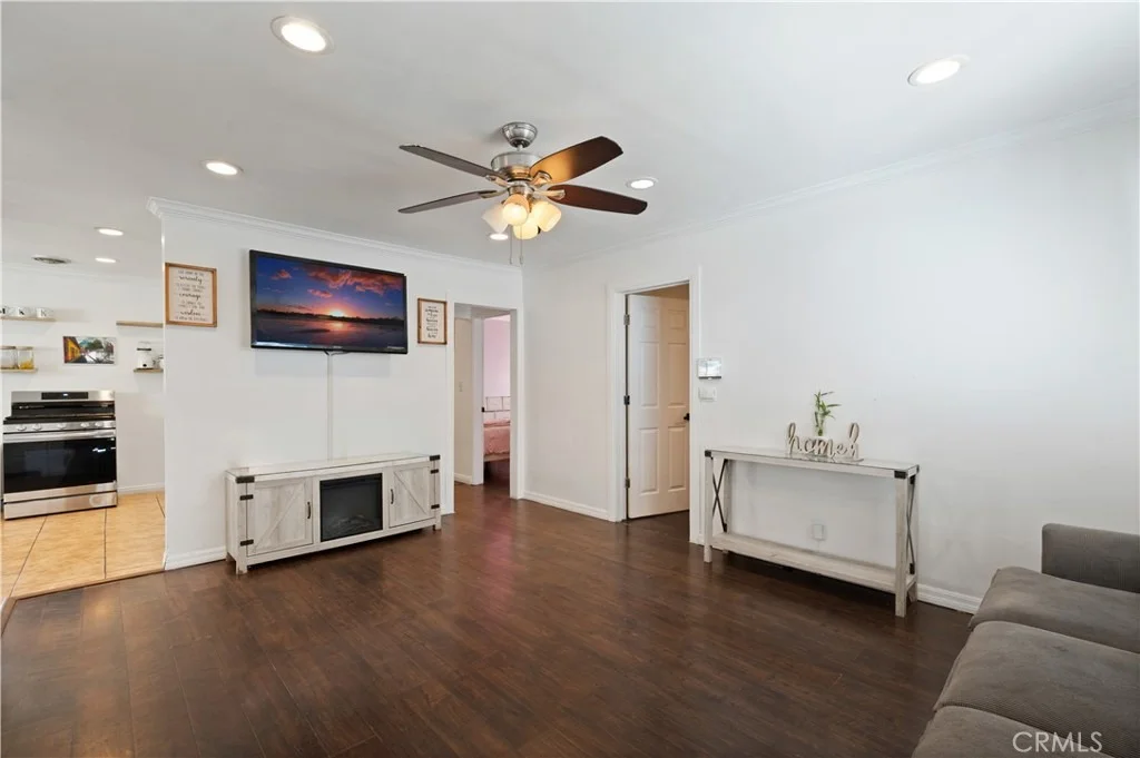 Photo of 15212 Arcturus Avenue